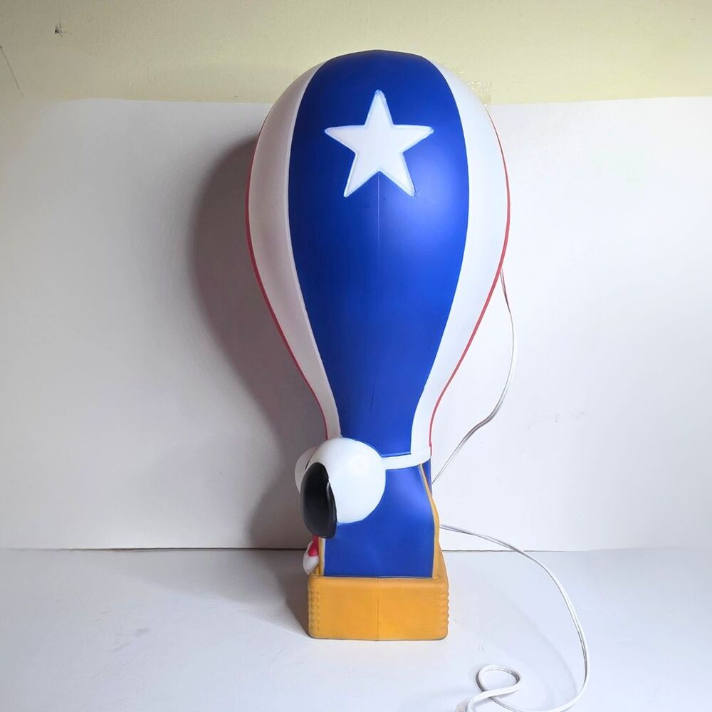 Cracker Barrel 2026 Snoopy Hot Air Balloon Blow Mold USA Red White Blue - NEW - Picture 3 of 6
